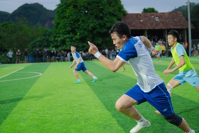 手对其刮目 手对其刮目